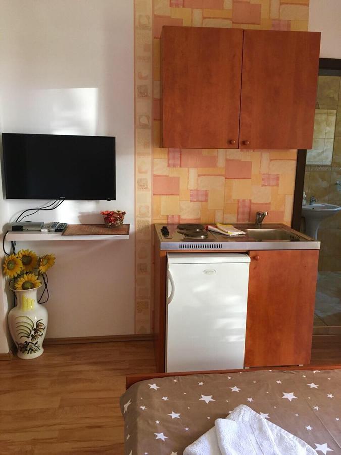 Apartments Manojlovic Будва Экстерьер фото