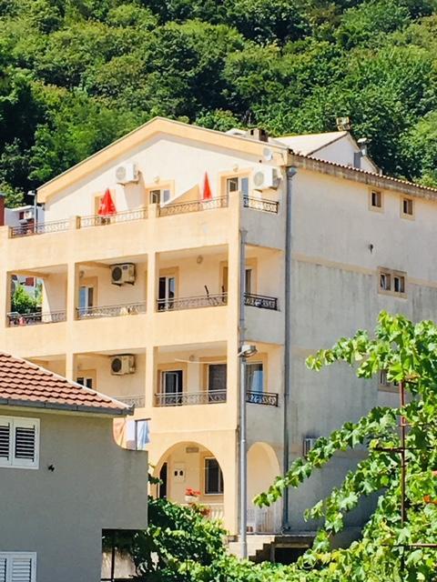 Apartments Manojlovic Будва Экстерьер фото